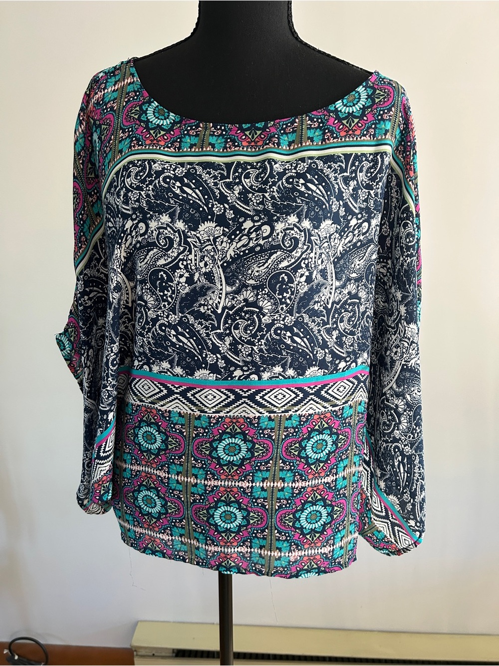 Rue21 Navy Paisley & Teal Pink Patterned Boho Blouse